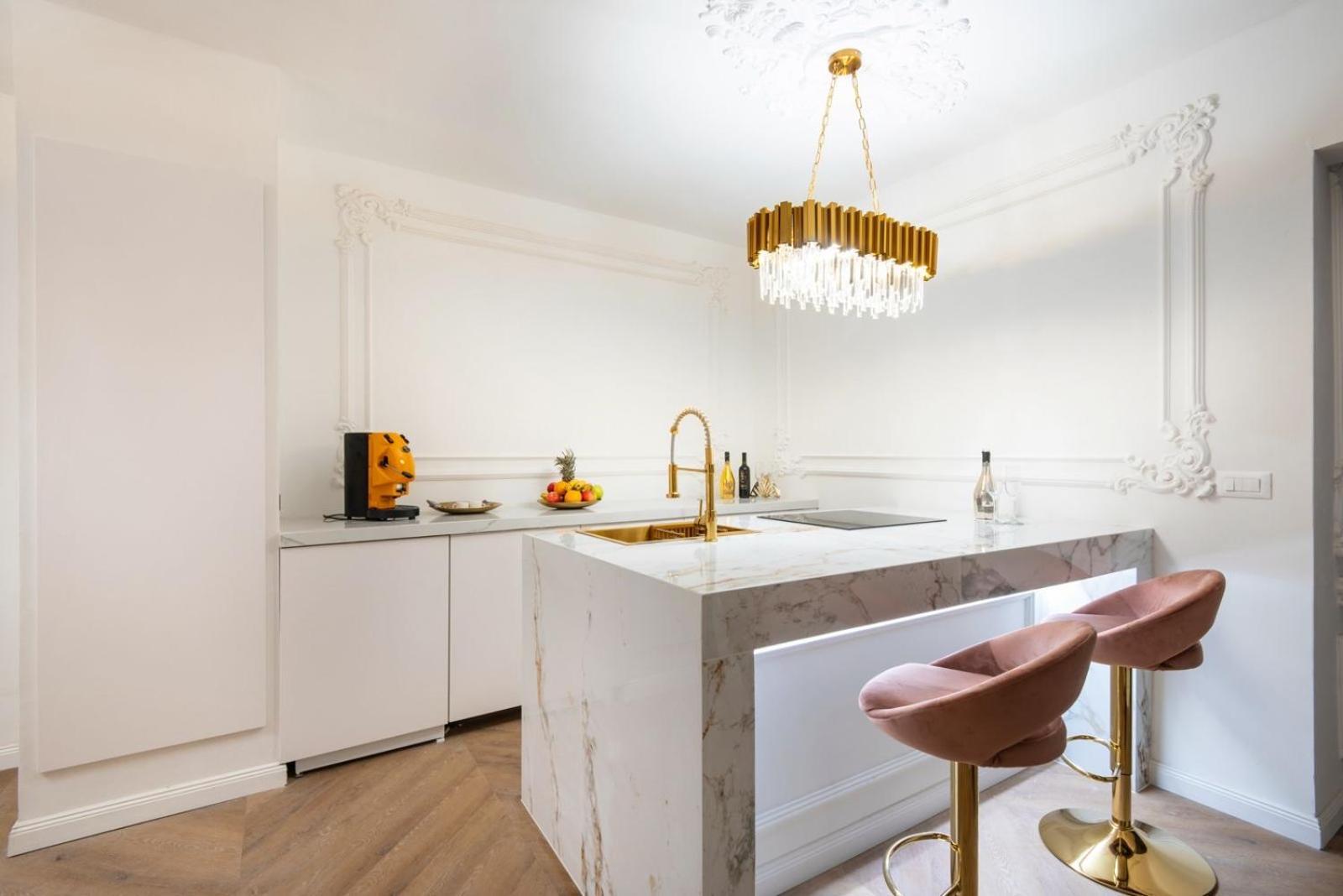 Jacuzzi Royal Suite Budapest Exterior foto